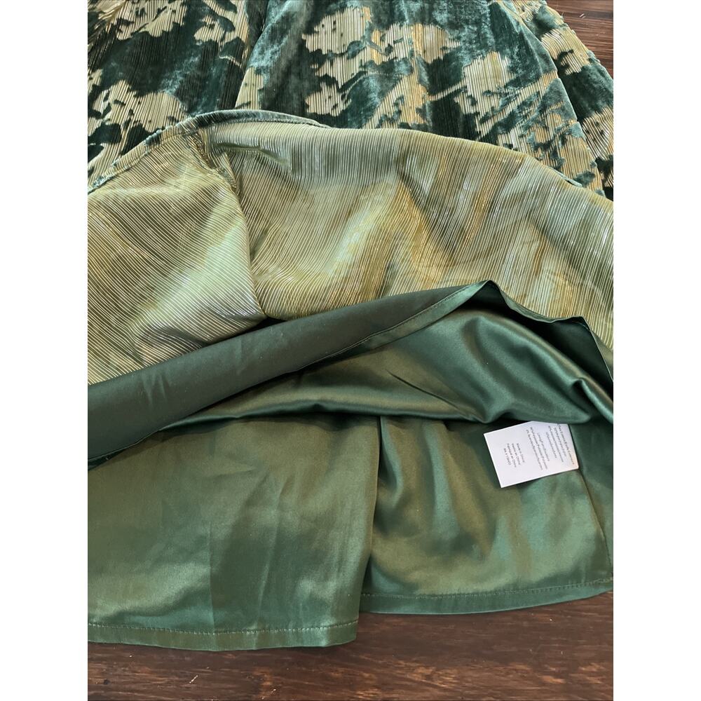 Modcloth A-line Velvet Burnout Skirt Textured Botanical Forest Green Size Large - Picture 4 of 13